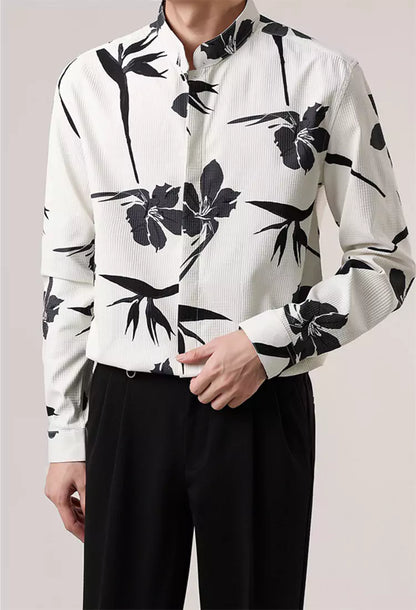 Locker geschnittenes Hemd mit Blumenmuster und Stehkragen