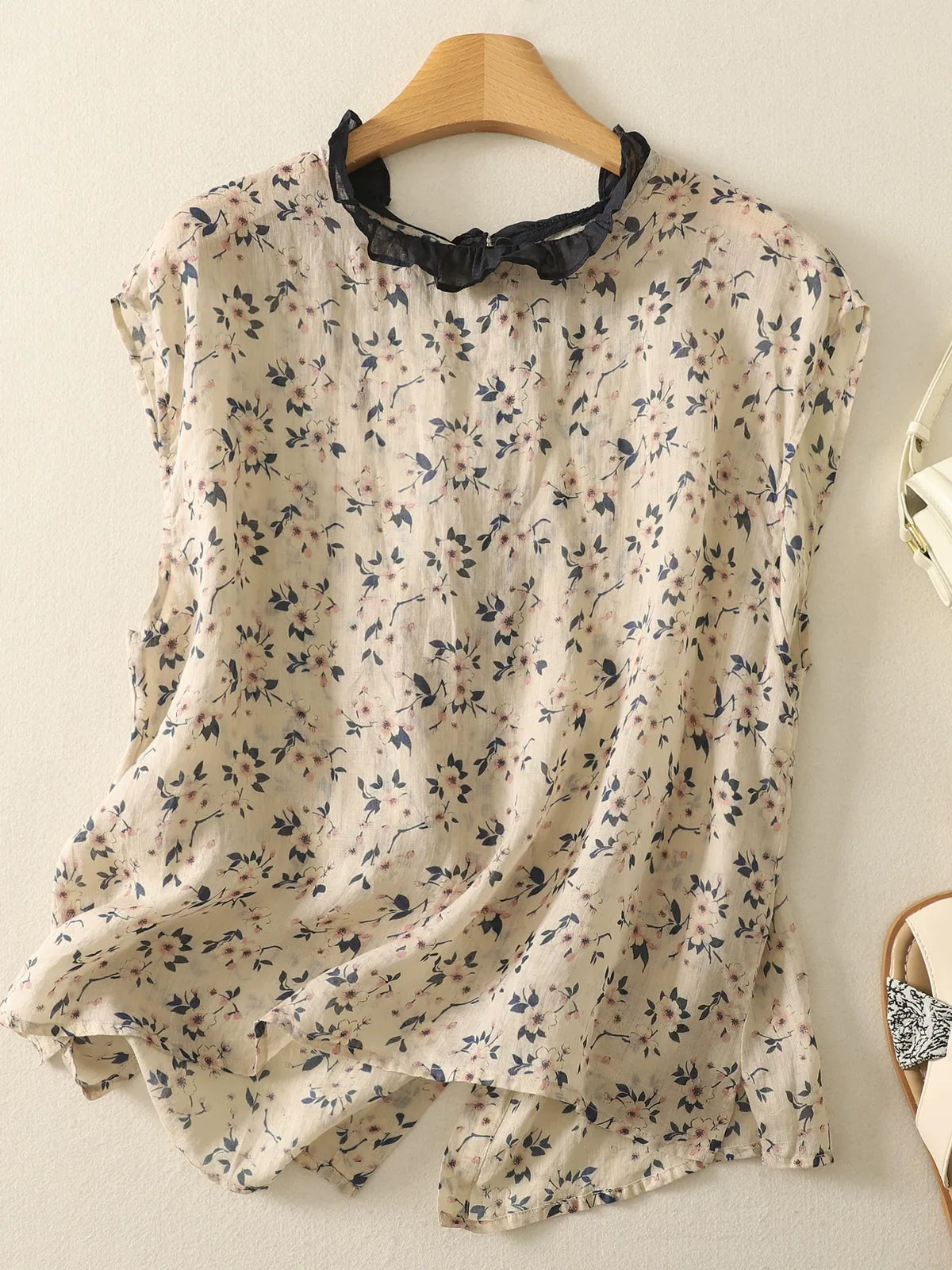 Floral Print Ruffled Trim Button-Front Sleeveless Blouse