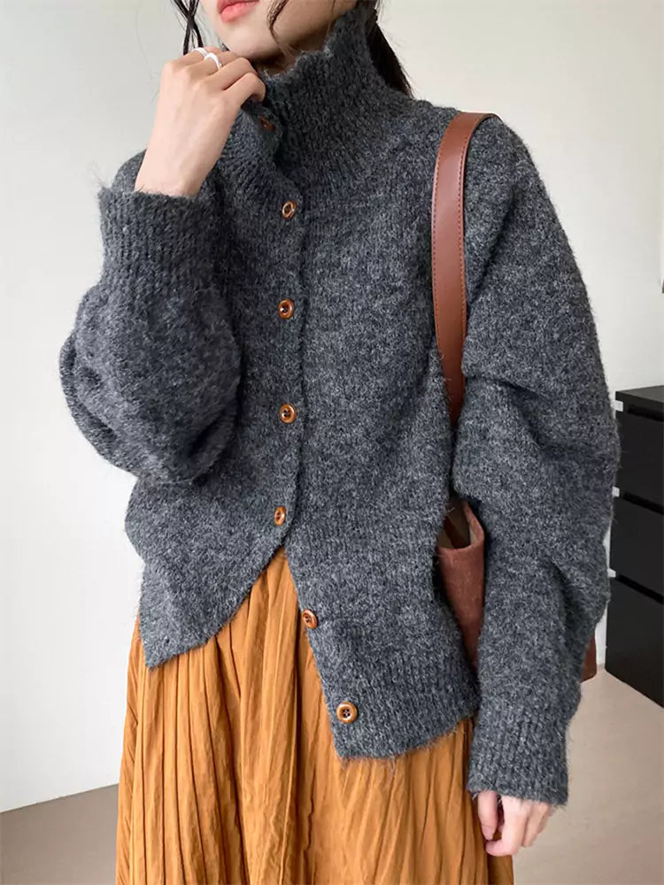 Cozy and Chic Green Stand Collar Cardigan