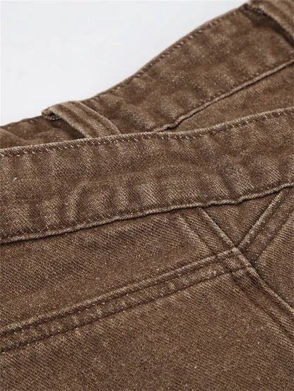 Grunge-Rock im Used-Look mit Batikmuster und asymmetrischem Bund