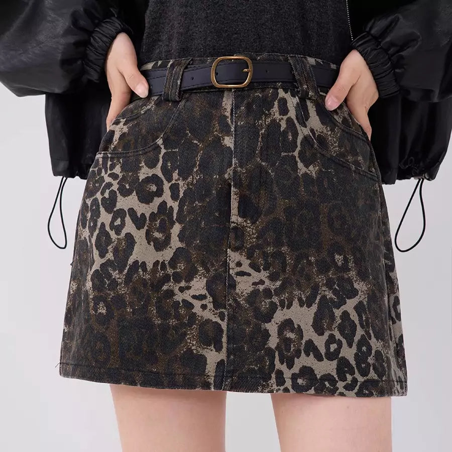 High-waisted A-line Leopard Print Mini Skirt