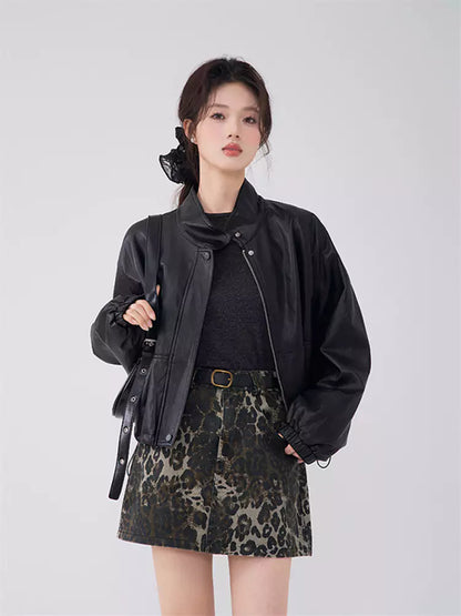 Hochtaillierter A-Linien-Minirock mit Leopardenmuster