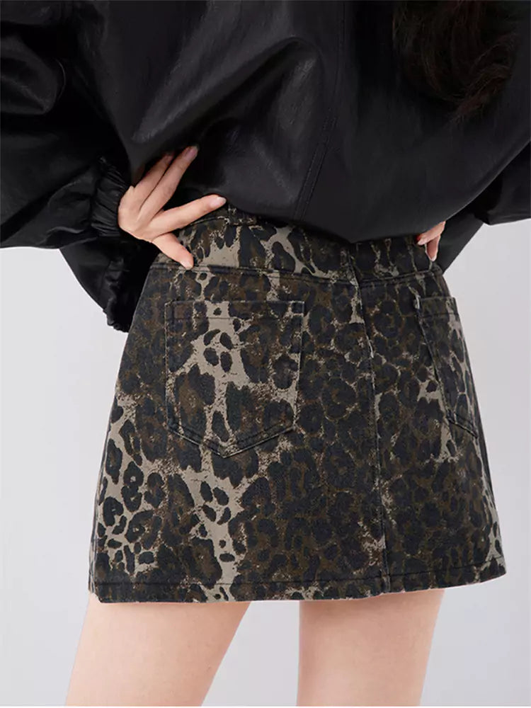 High-waisted A-line Leopard Print Mini Skirt