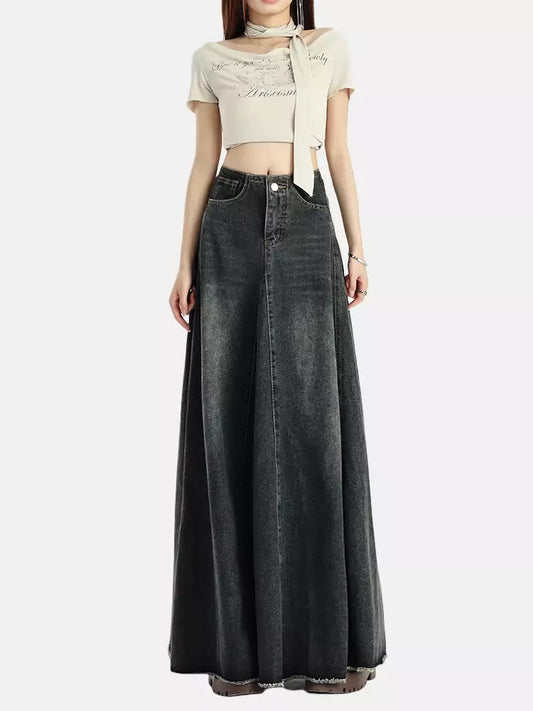 High-Waisted Slim-Fit Frayed Denim Skirt