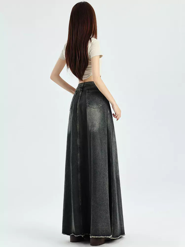 High-Waisted Slim-Fit Frayed Denim Skirt