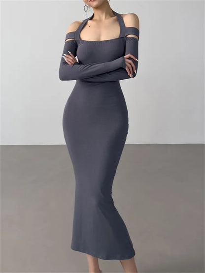 Vestido maxi ajustado de manga larga con cuello halter de punto
