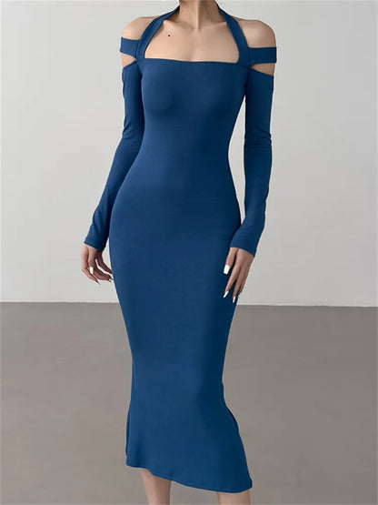Vestido maxi ajustado de manga larga con cuello halter de punto