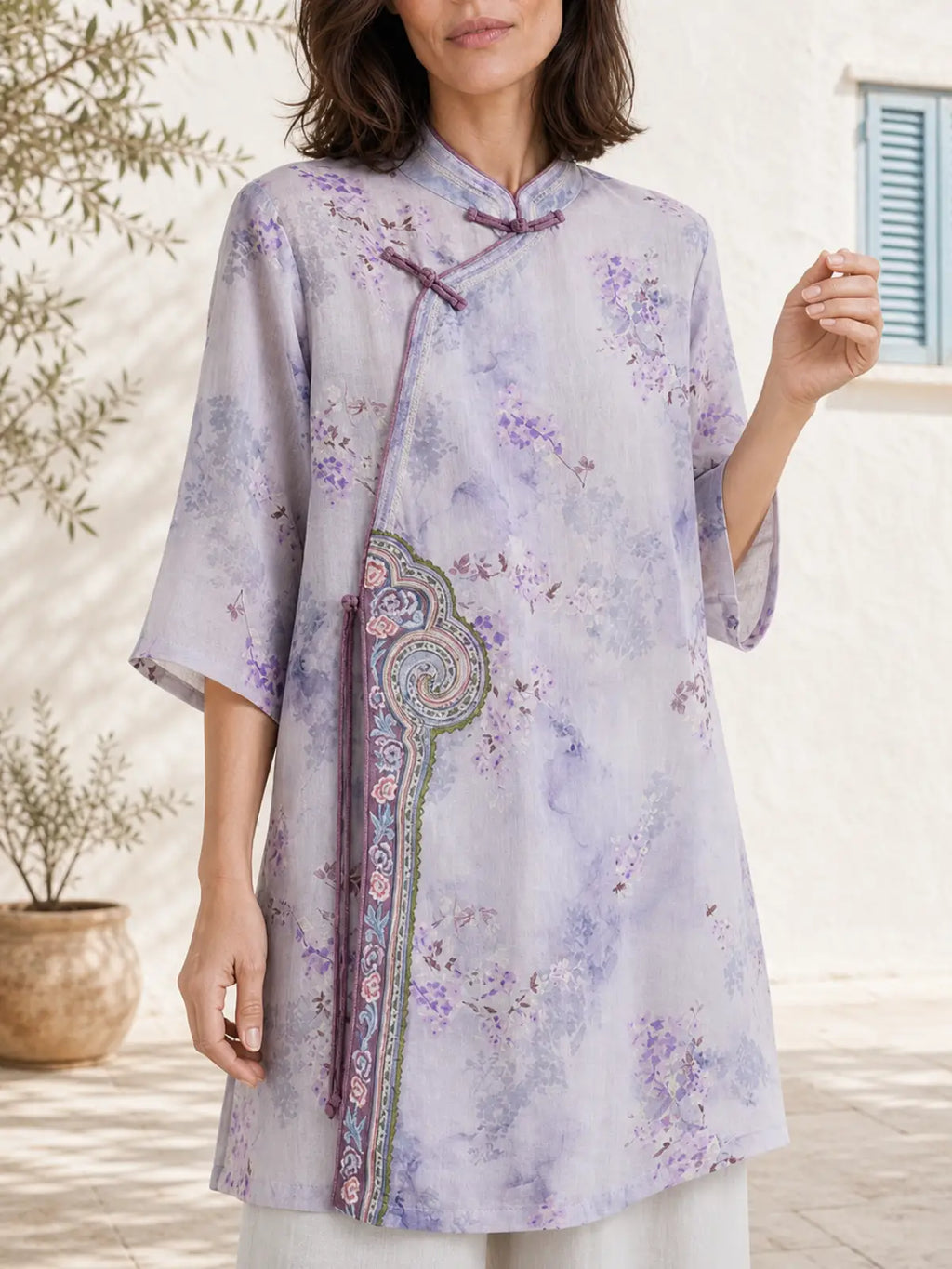 Linen-Look Floral Tunic with Chinese-Style Stand Collar - main model view
