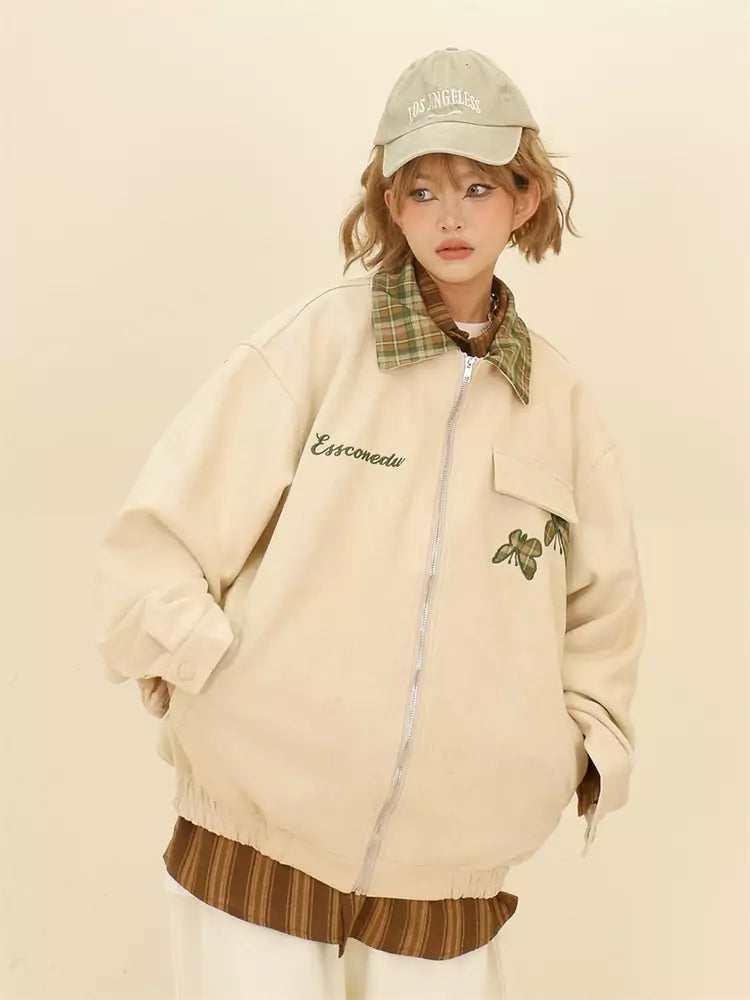Chaqueta holgada de ante con estampado de mariposas y cuadros escoceses con cuello de solapa