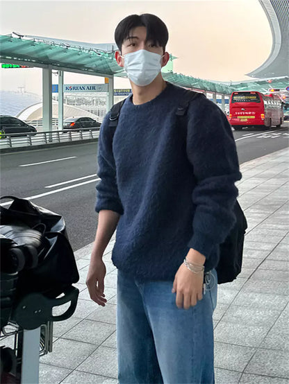 Locker geschnittener, weicher und kuscheliger Strickpullover mit Rundhalsausschnitt