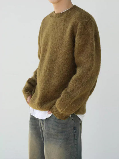 Locker geschnittener, weicher und kuscheliger Strickpullover mit Rundhalsausschnitt