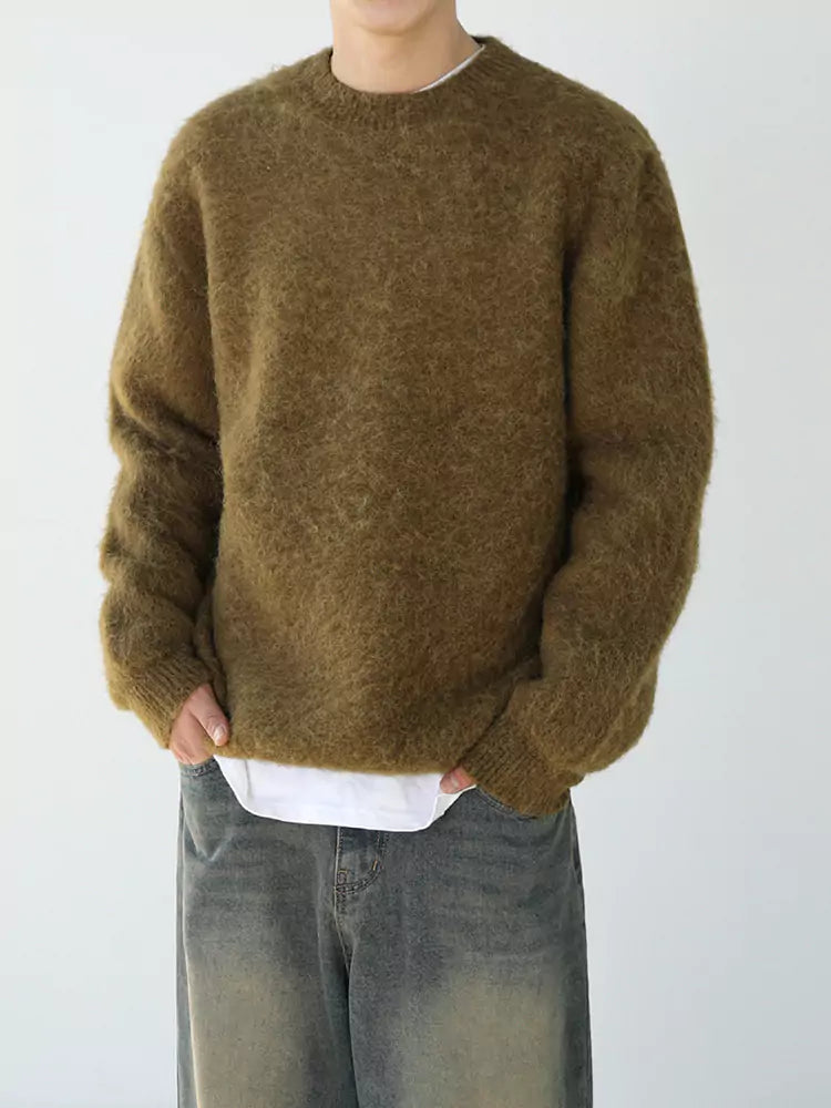 Locker geschnittener, weicher und kuscheliger Strickpullover mit Rundhalsausschnitt