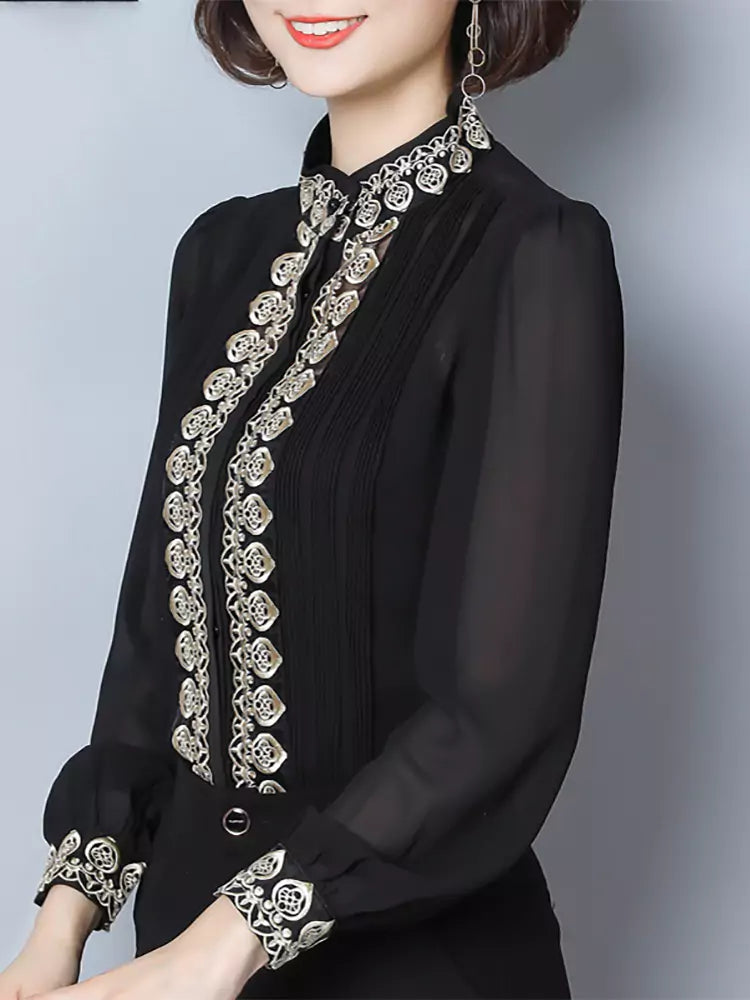 Luxuriöses Chiffonhemd mit schicken Details und elegantem Stil