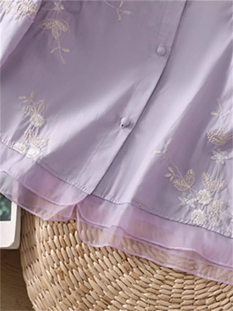 Ramie-Hemd mit 3/4-Ärmeln, Mesh-Einsatz und Vintage-Blumenstickerei