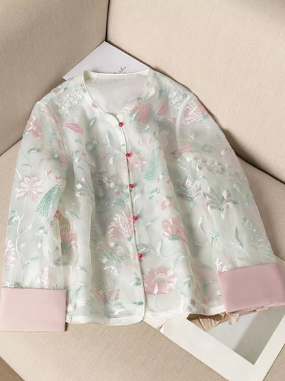 Modernes, chinesisch besticktes Oberteil im Boutique-Stil