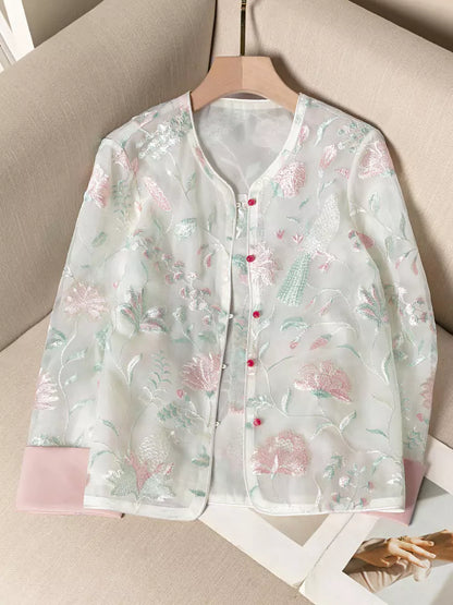 Modernes, chinesisch besticktes Oberteil im Boutique-Stil