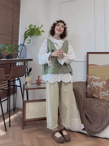 Floral Lace Blouse with Ruffled Collar and Puff Sleeves