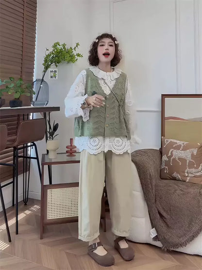 Floral Lace Blouse with Ruffled Collar and Puff Sleeves