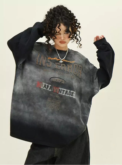 Oversized-Sweatshirt mit Used-Look, Batik-Ombré-Muster und Rundhalsausschnitt