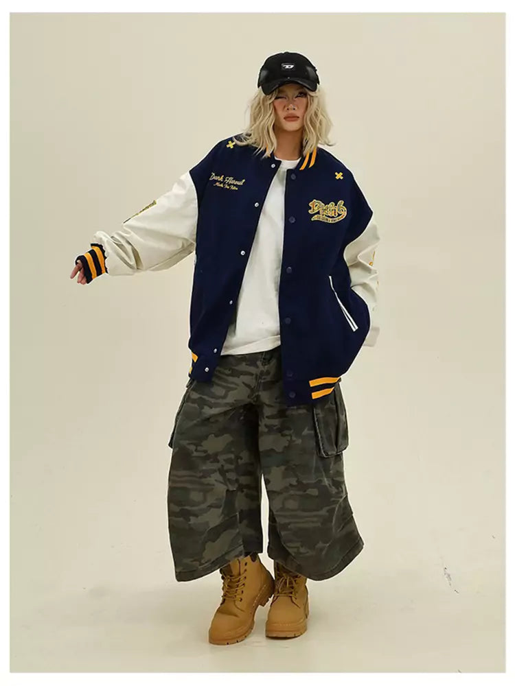Baseballjacke mit Karomuster und lockerer Passform