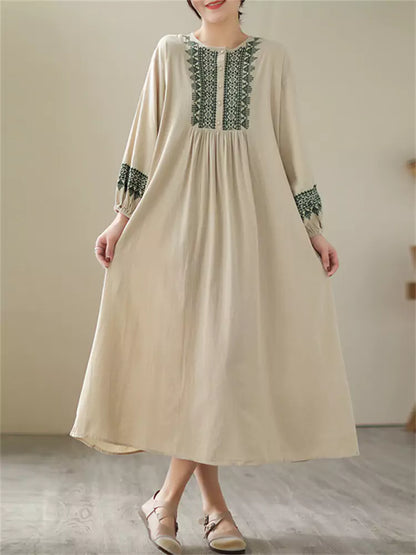 Beigefarbenes, besticktes Baumwoll-Leinen-Kleid in Übergröße mit Laternenärmeln