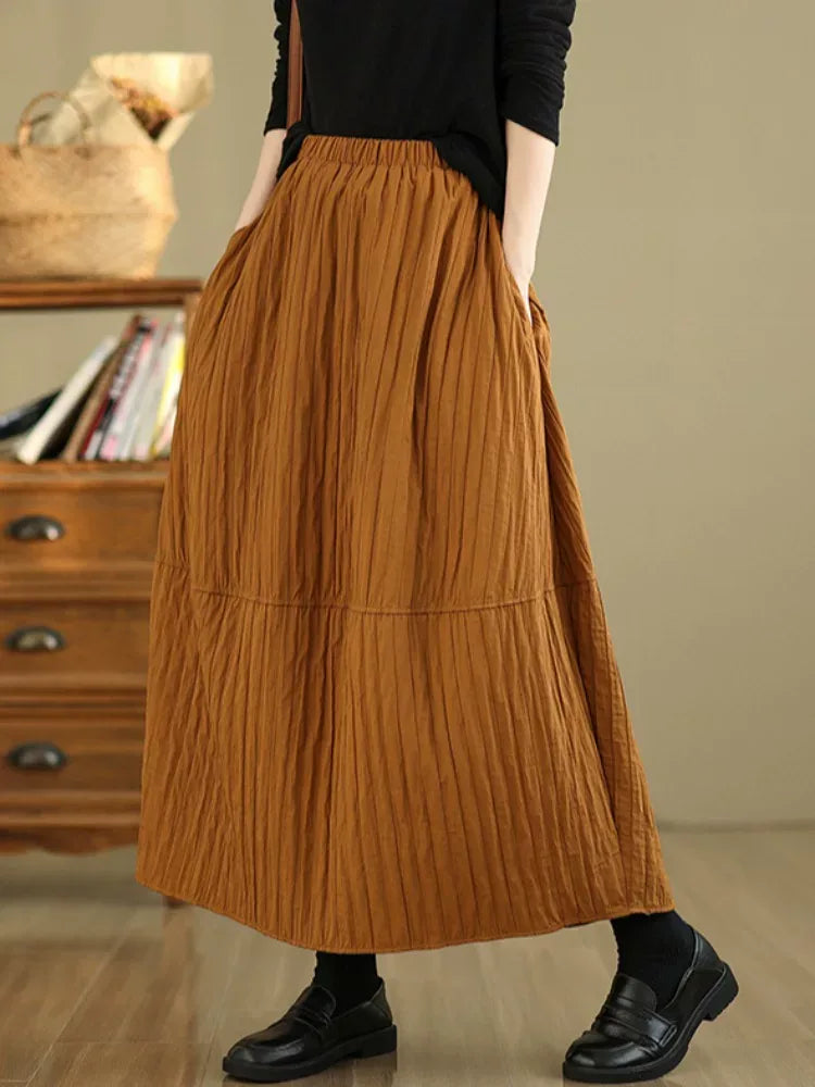 Quilted Lantern Silhouette Maxi Skirt