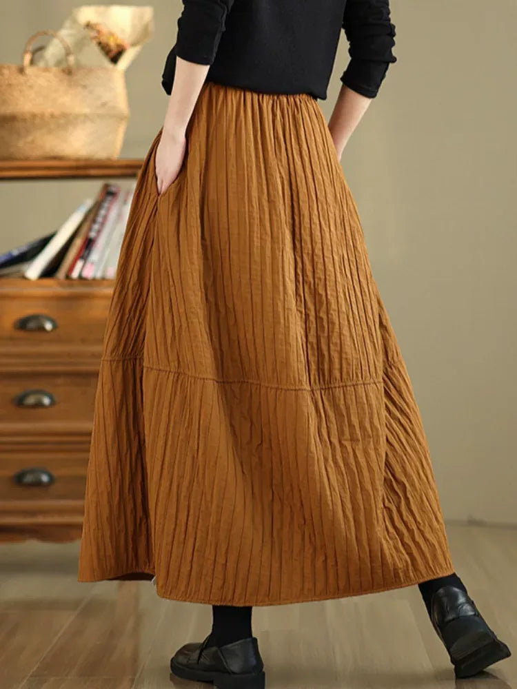 Quilted Lantern Silhouette Maxi Skirt