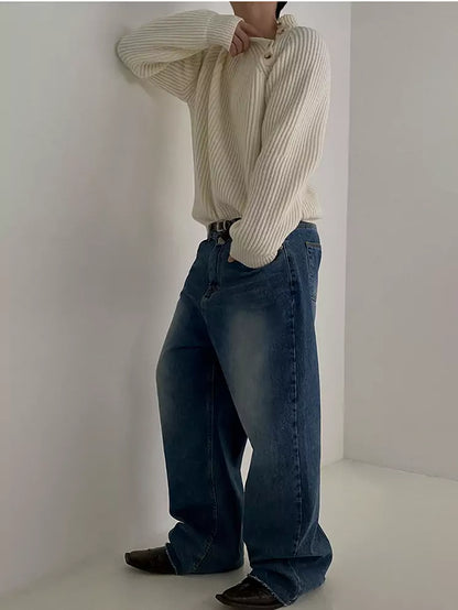 Strickpullover mit Stehkragen und schrägem Knopf in lockerer Passform