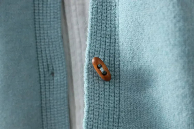 Relaxed Fit Round Neck Knit Cardigan with Wood-Tone Buttons