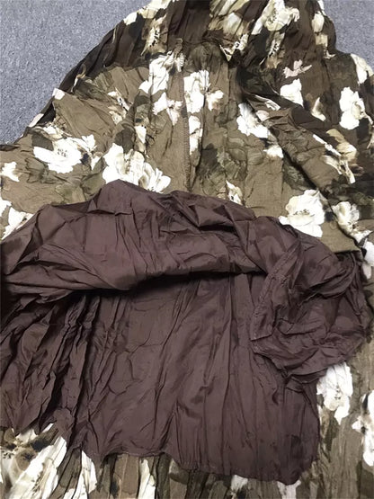 Falda plisada de cintura alta con estampado floral de camelia retro