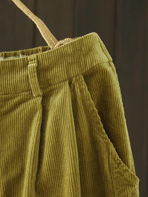 Retro Corduroy Pleated Tapered Pants with Contrast Cuffs
