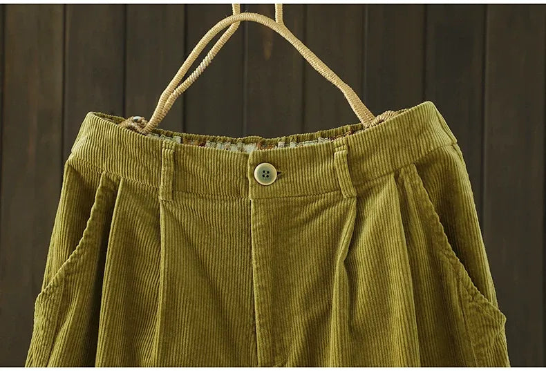 Retro Corduroy Pleated Tapered Pants with Contrast Cuffs