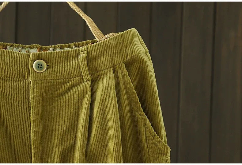 Retro Corduroy Pleated Tapered Pants with Contrast Cuffs
