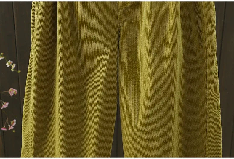 Retro Corduroy Pleated Tapered Pants with Contrast Cuffs