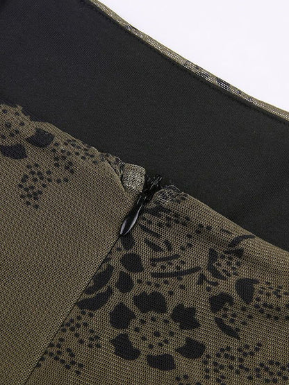 Retro-Maxikleid mit doppelter Lage und Blumenmuster