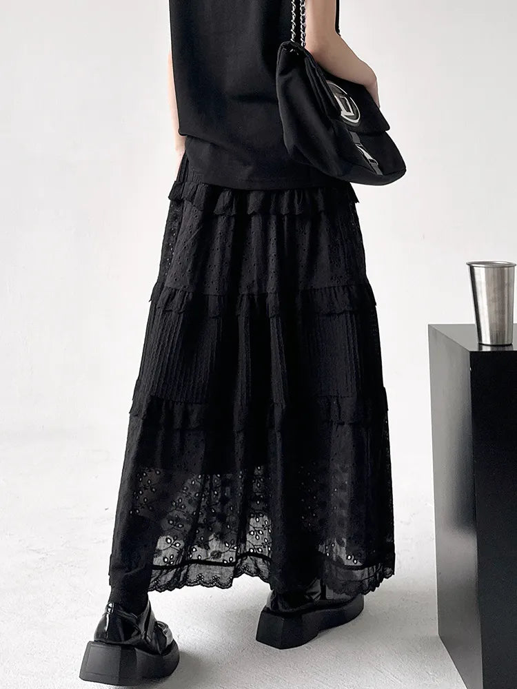 Retro Smocked Lace A-line Skirt