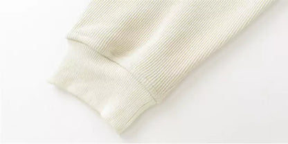 Sudadera con capucha y cremallera de pana con estampado de estrellas retro