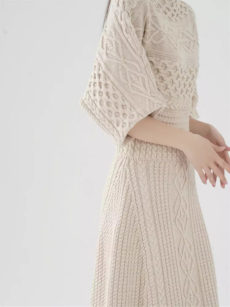 Retro Statement Strick-Maxikleid