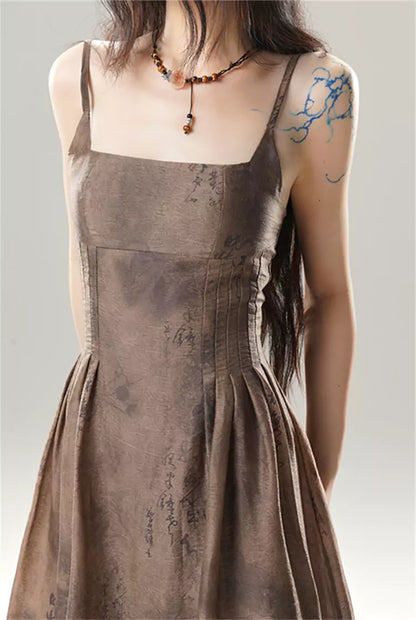 Vestido camisola de jacquard texturizado con tirantes retro