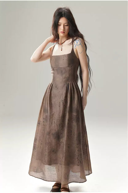 Vestido camisola de jacquard texturizado con tirantes retro