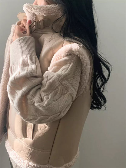 Retro Stylish Turn-down Collar Faux Fur Loose Versatile Zipper Vest