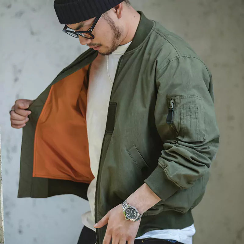 Chaqueta bomber corta retro con cremallera