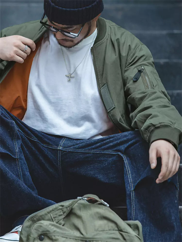 Chaqueta bomber corta retro con cremallera