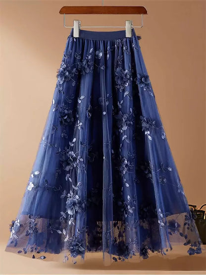 Damen-Midirock mit Rosenapplikationen aus 3D-Mesh in A-Linie