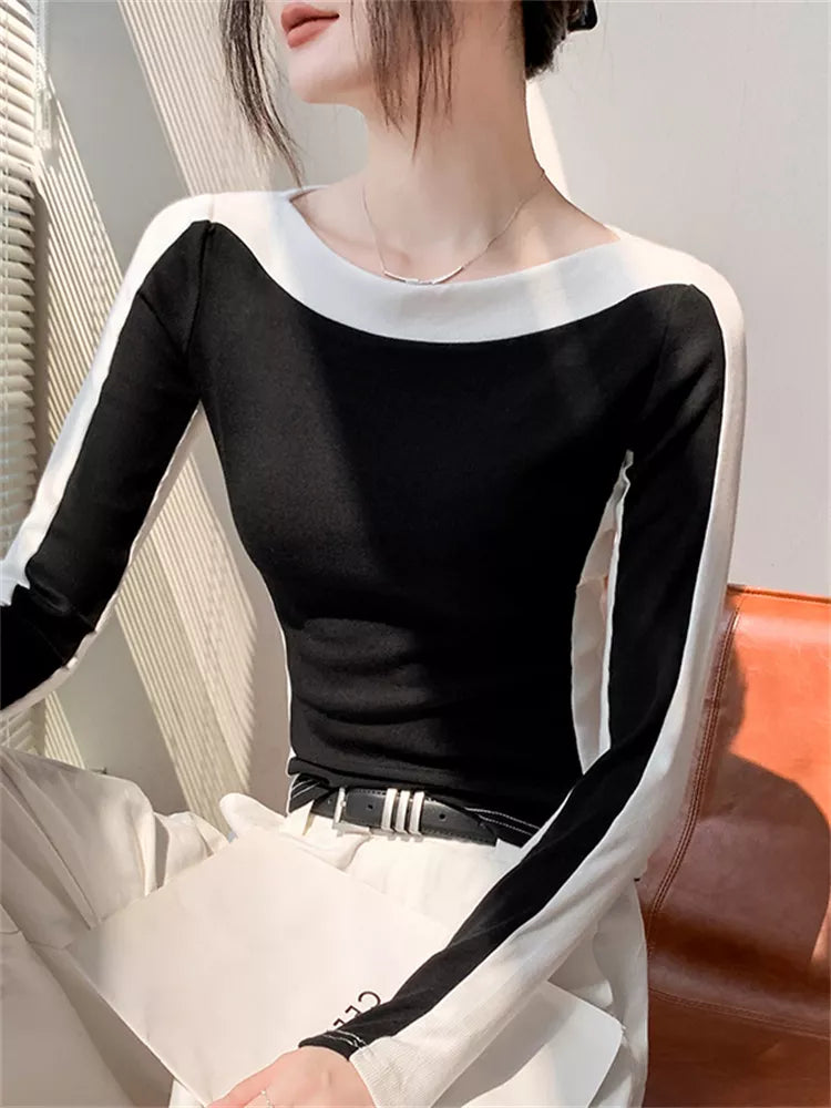 Top ajustado de manga larga con cuello oblicuo y bloques de color para mujer