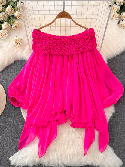 Französisches schulterfreies, asymmetrisches Chiffon-Top mit Rüschen und Puffärmeln