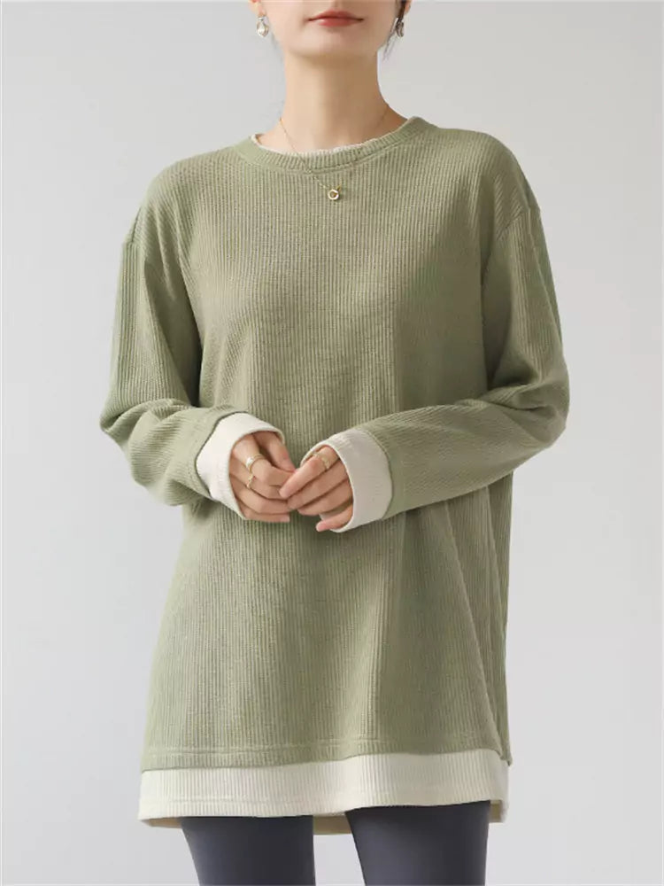 Zweiteiliges grünes Farbblock-Langarmshirt für Damen