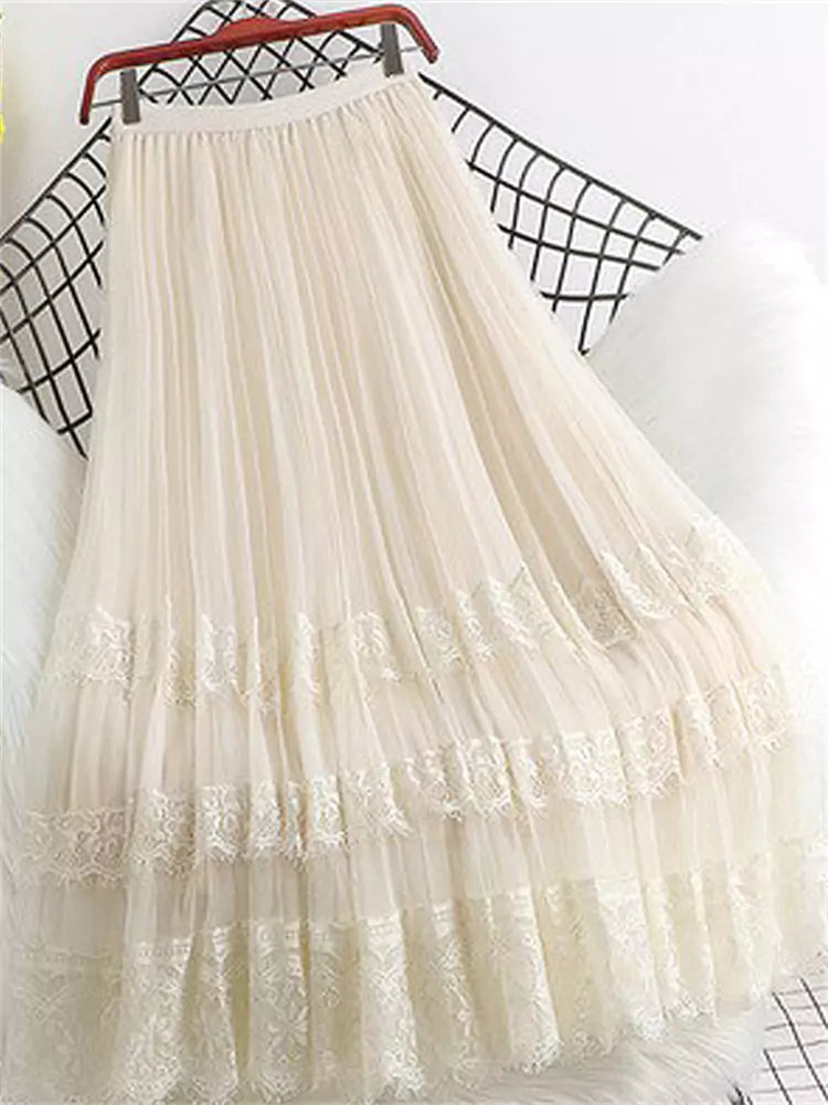 Plus Size Mesh  A-Line Lace Panel Pleated Cake Midi Skirt