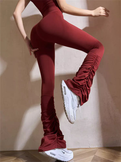 Pantalones de yoga azules de cintura alta sin costuras para mujer: leggings fruncidos, elásticos y de secado rápido para entrenar y hacer ejercicio.