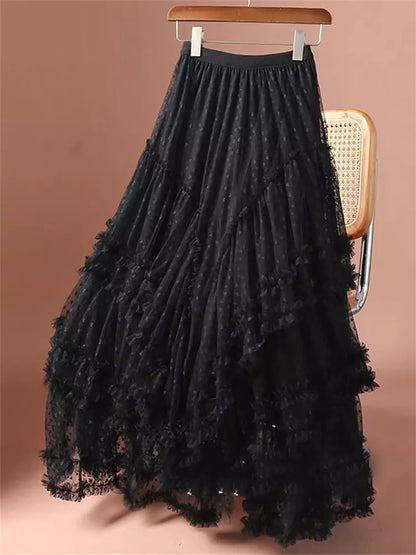 Fairycore Stufen-Maxirock aus Mesh in Übergröße mit Jacquard-Herzen